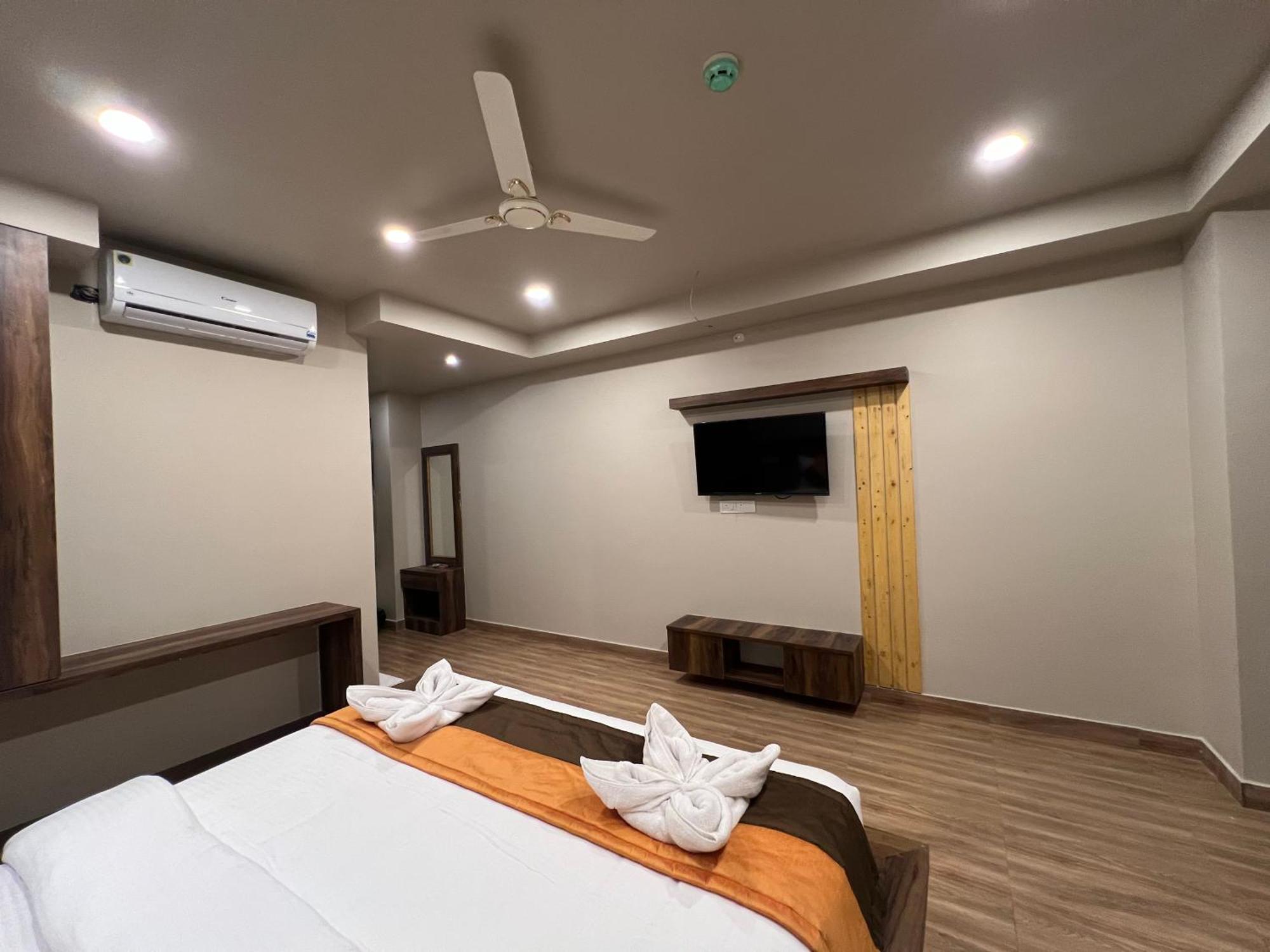 Grand Falcon Electronic City Kammasandra Ngoại thất bức ảnh