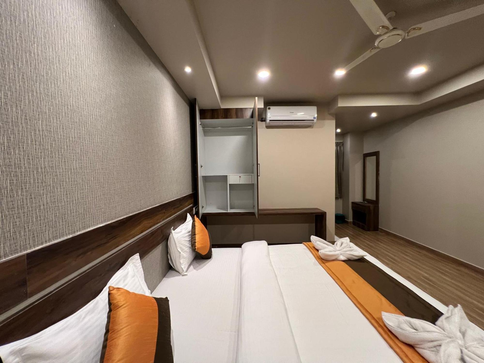 Grand Falcon Electronic City Kammasandra Ngoại thất bức ảnh
