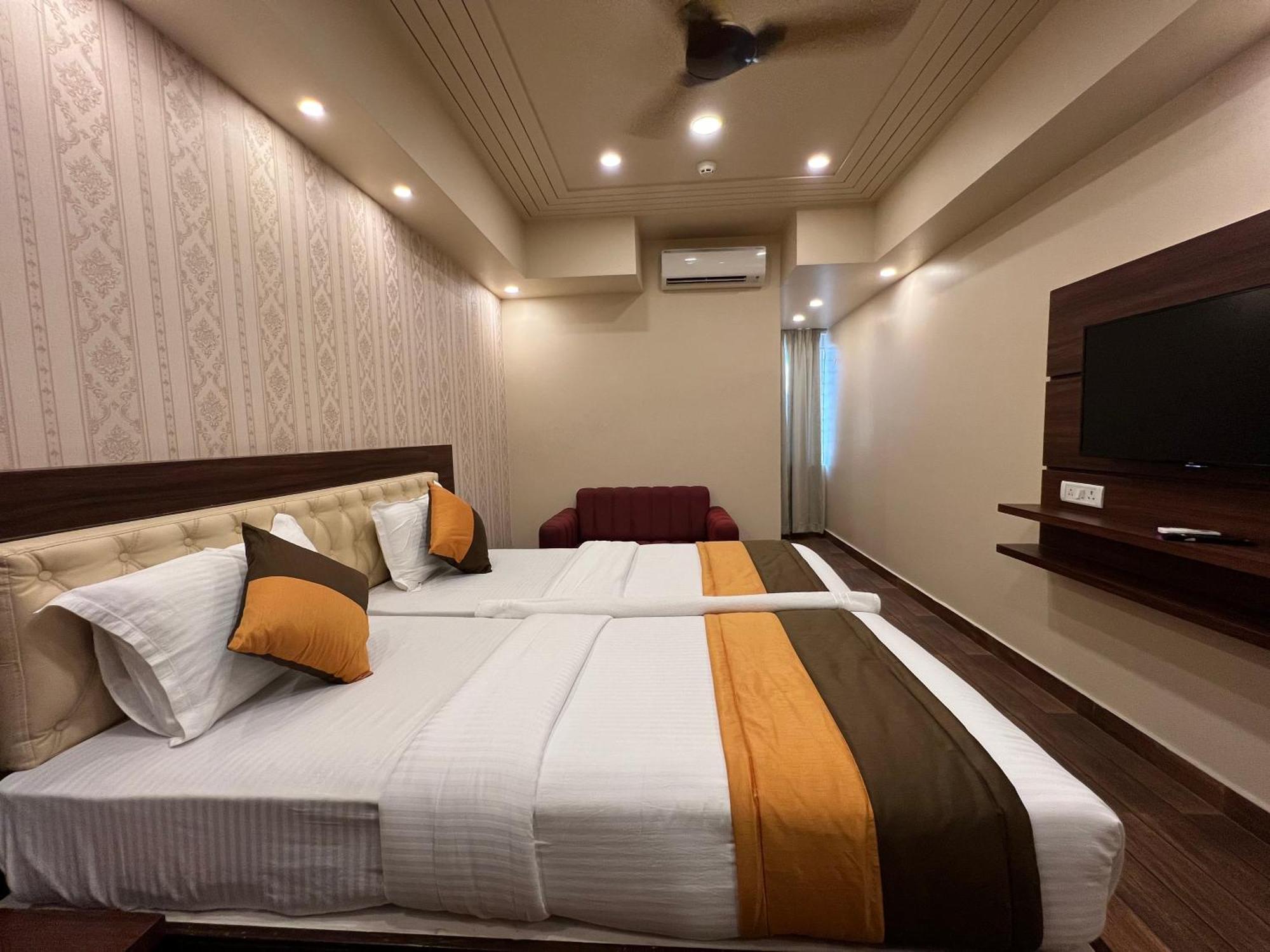 Grand Falcon Electronic City Kammasandra Ngoại thất bức ảnh