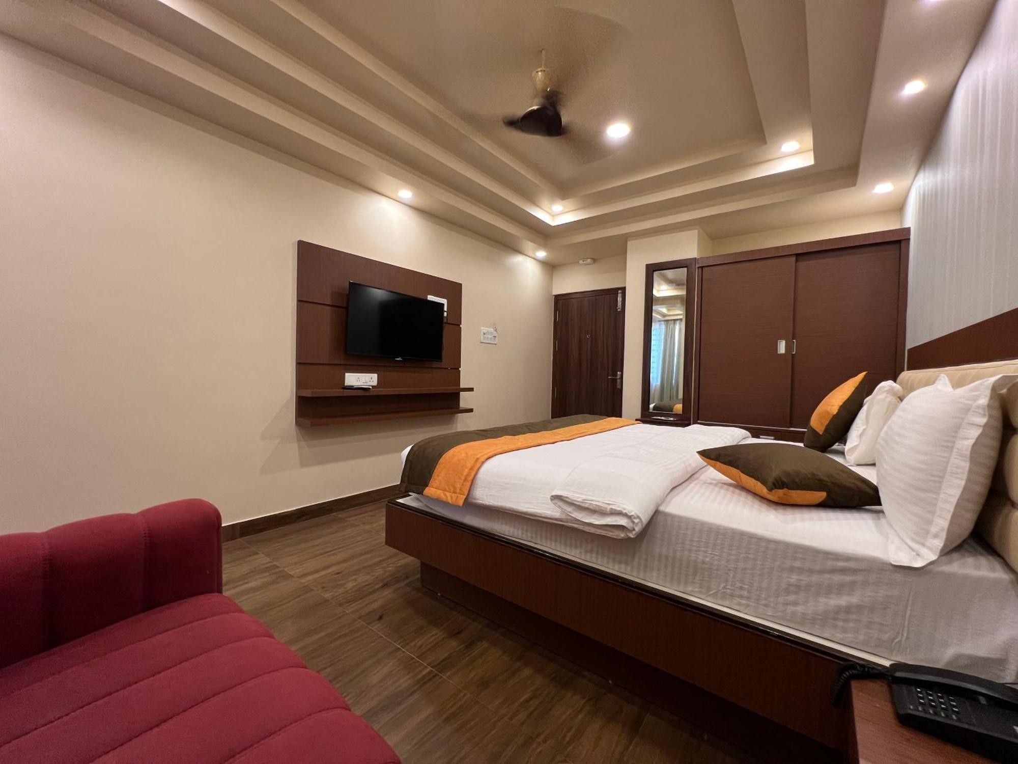 Grand Falcon Electronic City Kammasandra Ngoại thất bức ảnh