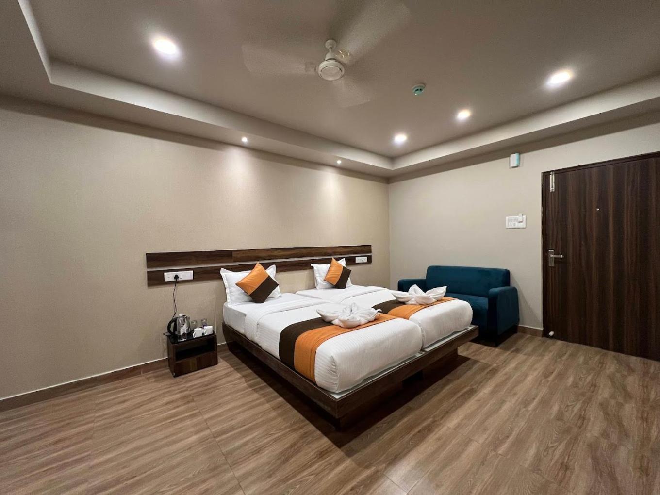 Grand Falcon Electronic City Kammasandra Ngoại thất bức ảnh