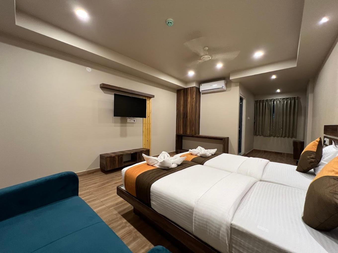 Grand Falcon Electronic City Kammasandra Ngoại thất bức ảnh